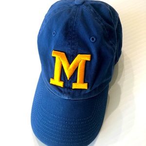 Vtg Men's Milwaukee Brewer '47 Twins Cooperstown Collection Franchise Fitted Hat